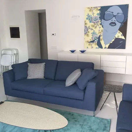 House Vacanze * קאפרי